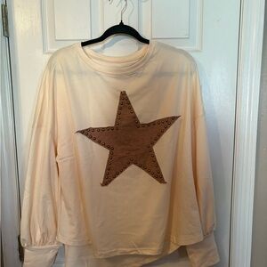 Boutique‎ sweatshirt